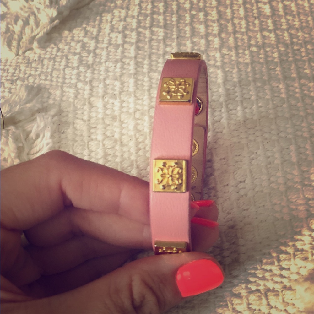 Rustic Cuff Meagen Bracelet - Picture 1 of 5